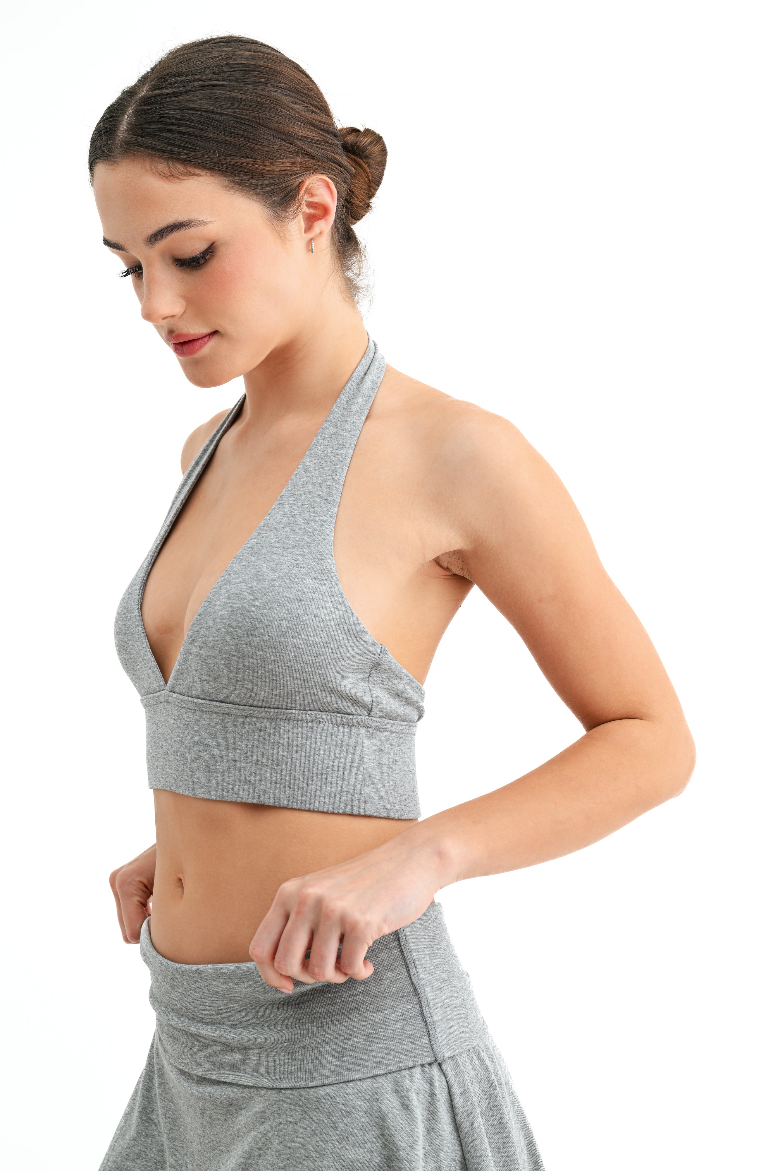 Ease Halter Top │ Grey